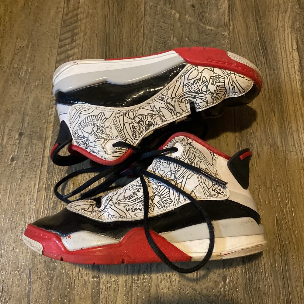 Boy’s Jordan Dub Zeros